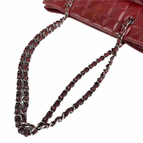 CHANEL Chocolate Bar Mademoiselle Reissue Square Tote Bag Red - Picture 8 of 10